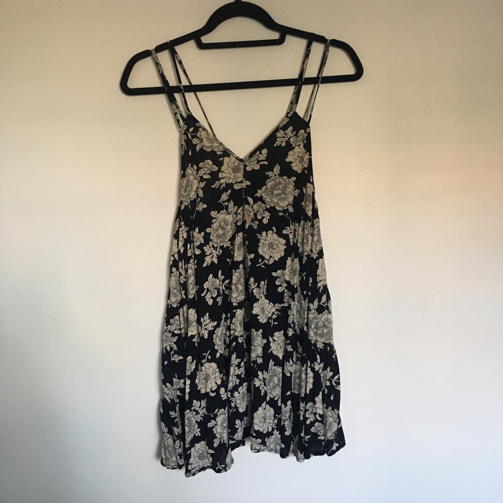 Brandy Melville Dress